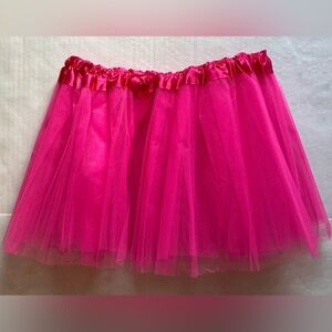 NWOT-Runners Tutu - Vibrant Pink Tulle